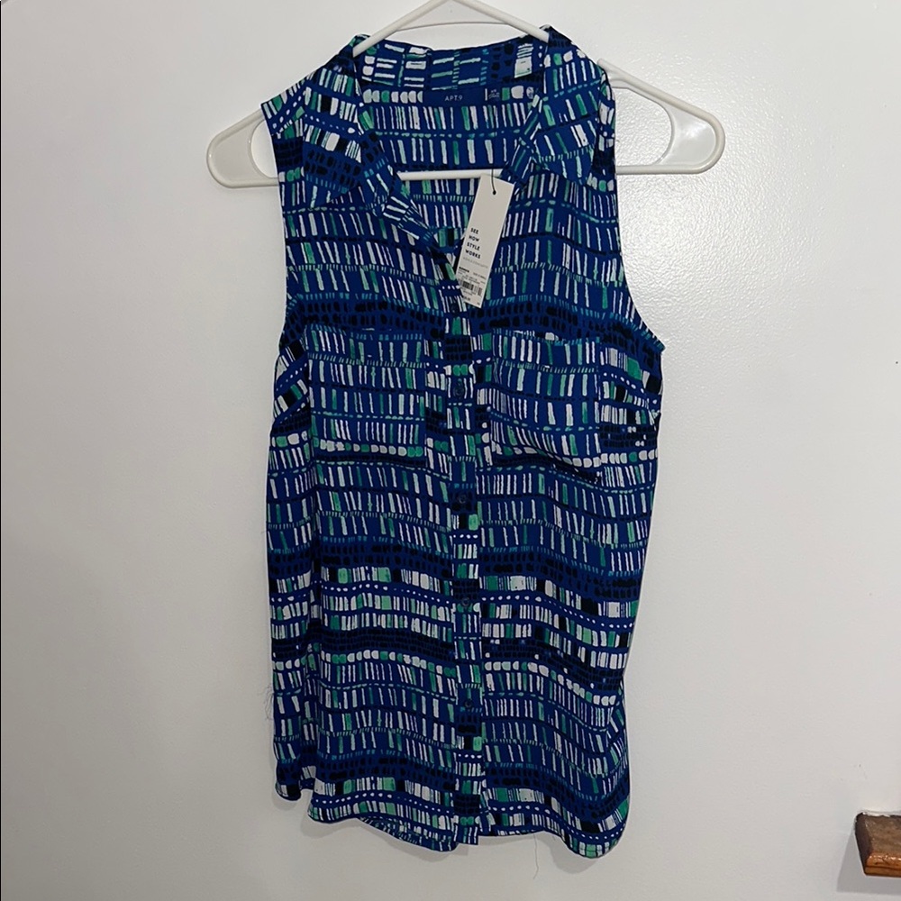 NWT Sleeveless Button Down Apt9 Shell Top